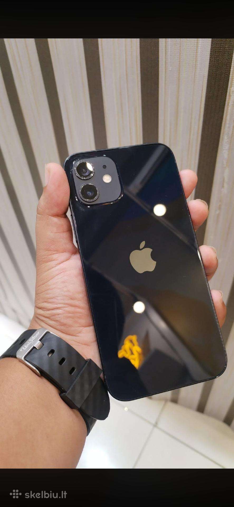 iPhone 12