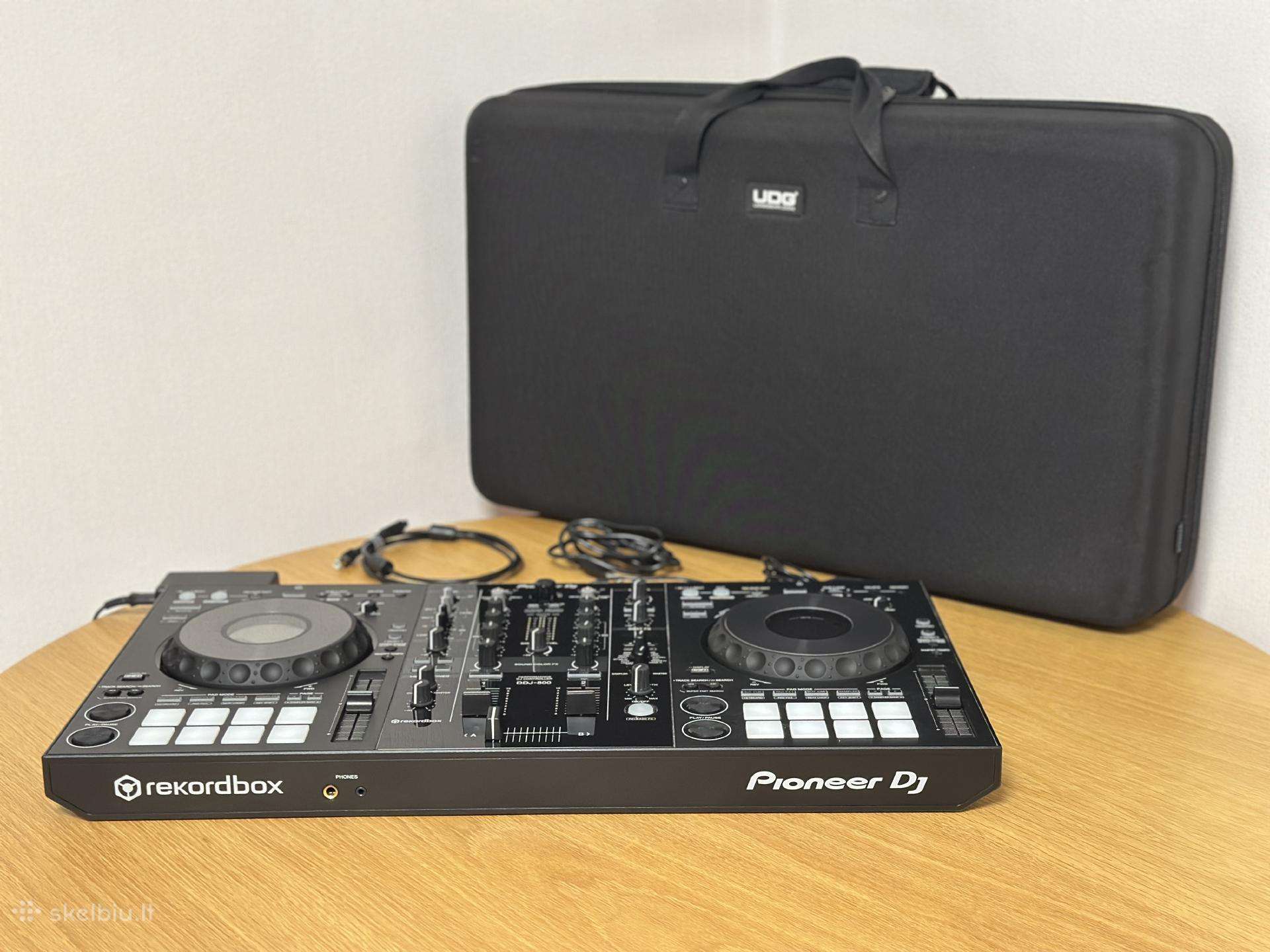 Dj pultas kontroleris Pioneer Ddj-800 + dovana