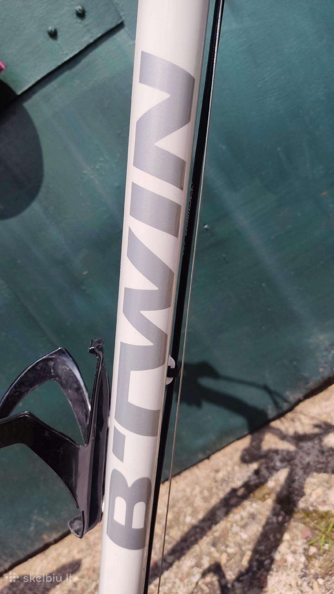 Hybrid bike Btwin 28″