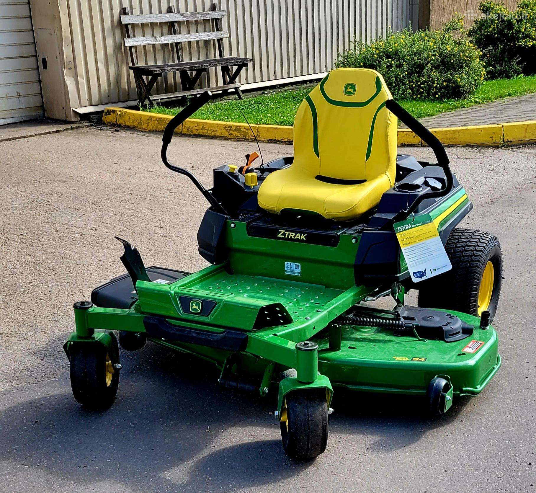 John deere Z330m