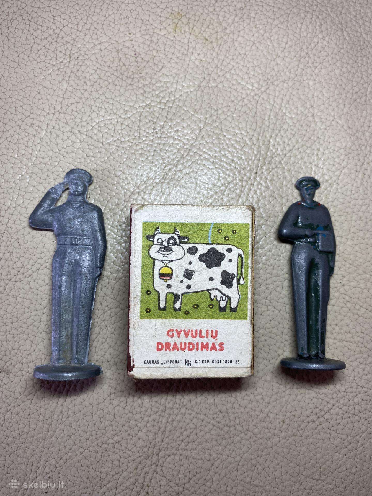 Kareiveliai tarybiniai jureiviai po 4€