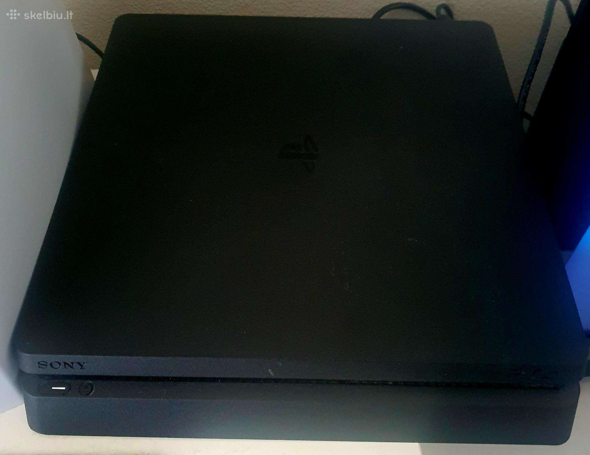 Playstation 4 Slim su 7 žaidimais