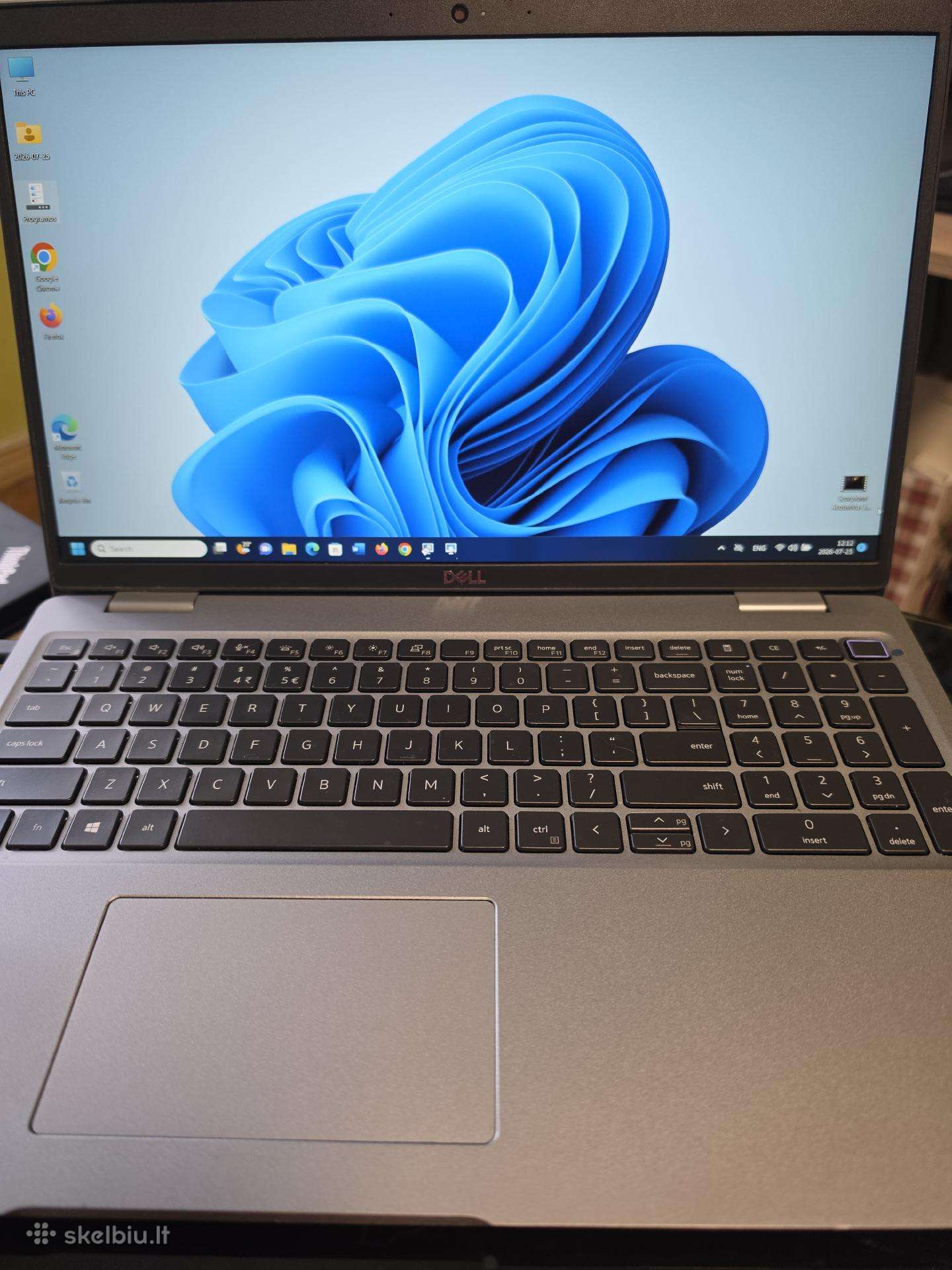 Dell Latitude 5520. i5-1145g7. 16/ 512 GB.