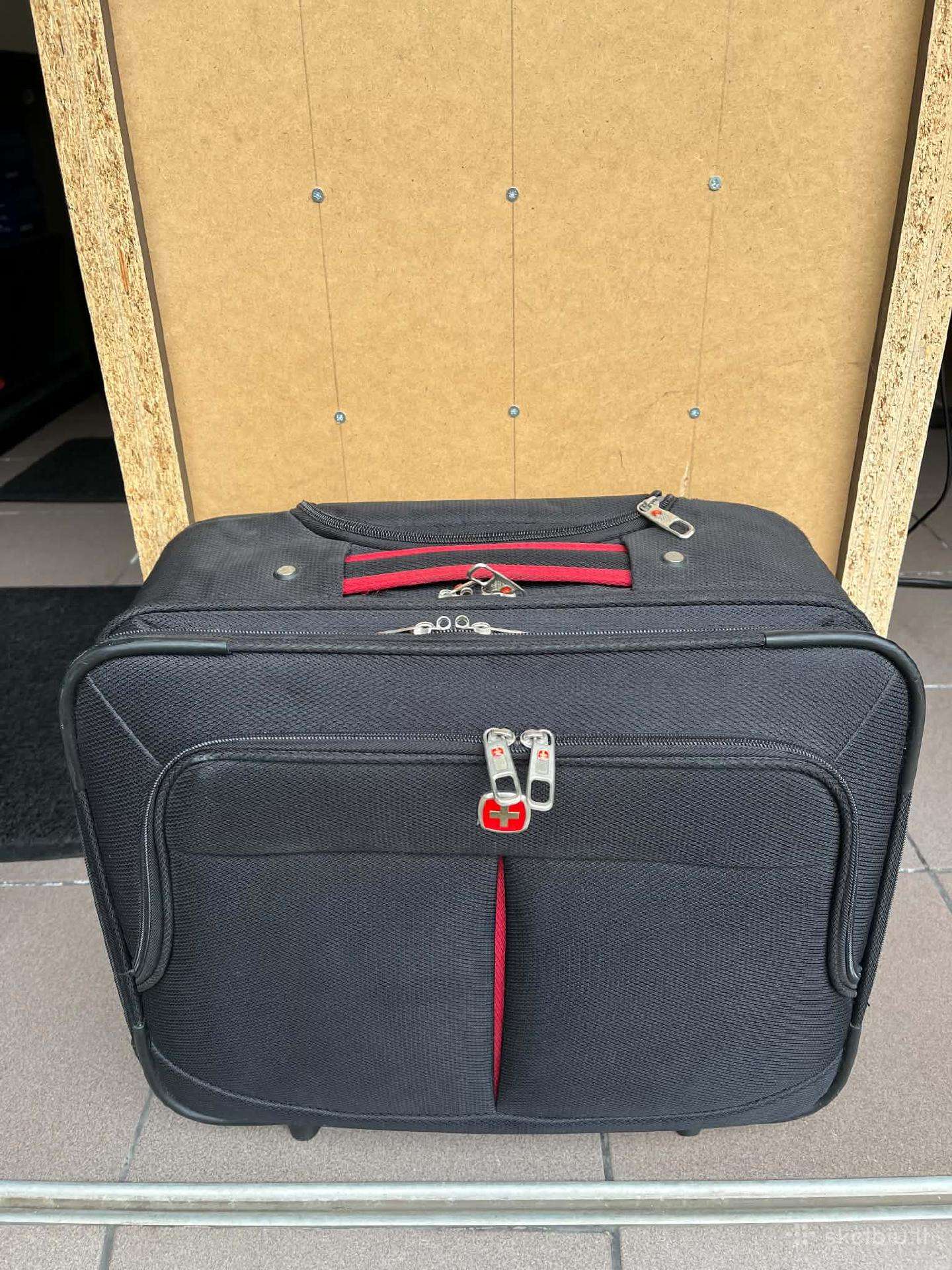 Parduodamas Wenger Swiss Gear kelioninis lagaminas