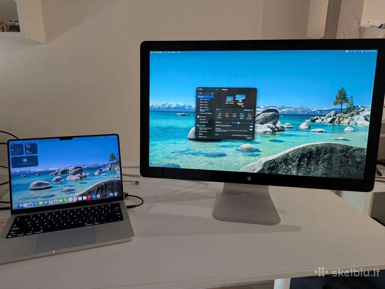 Apple LED Cinema Display 27'' monitorius
