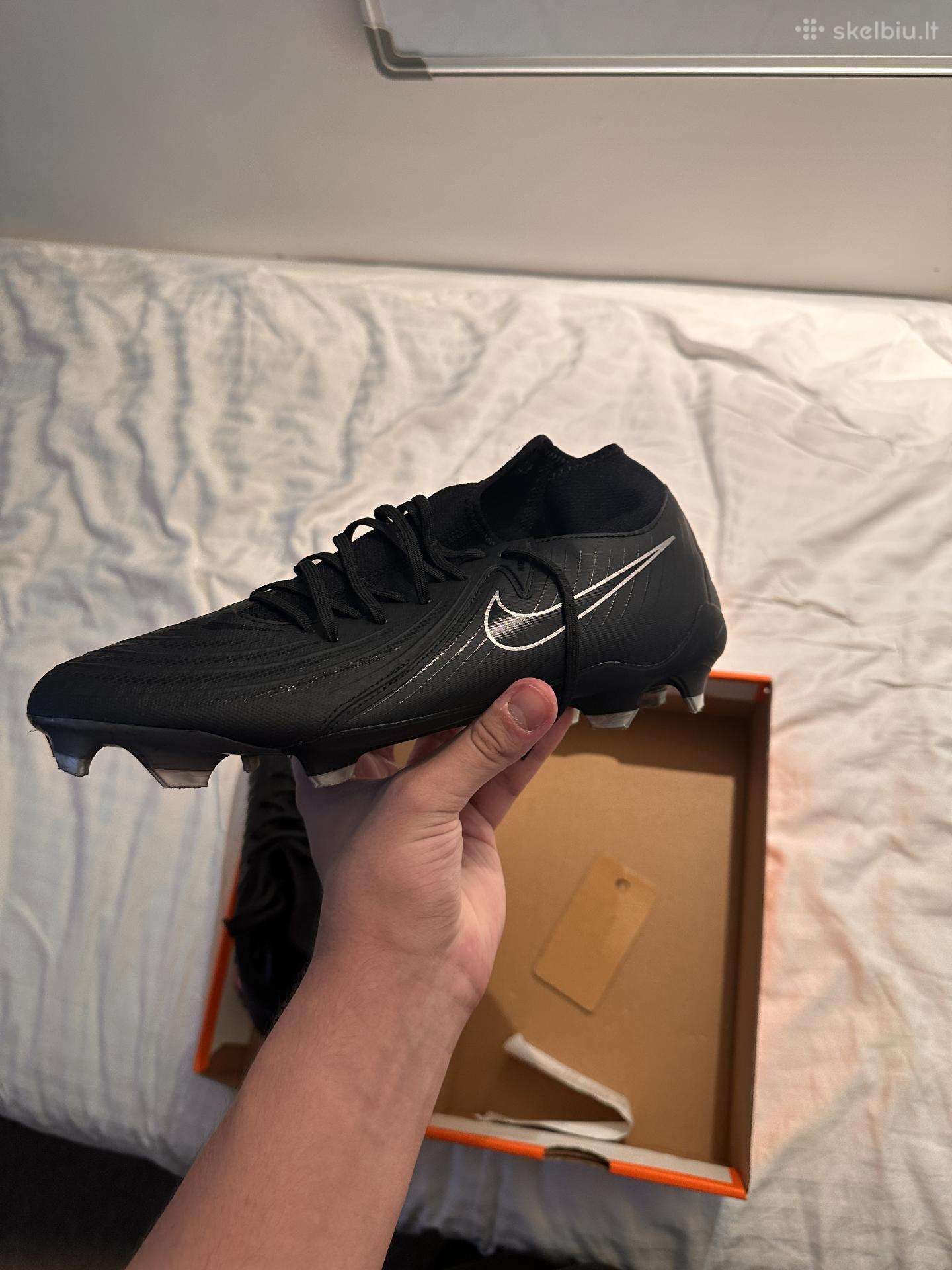 Nike Phantom Luna II Academy Fg/mg, 44 dydis