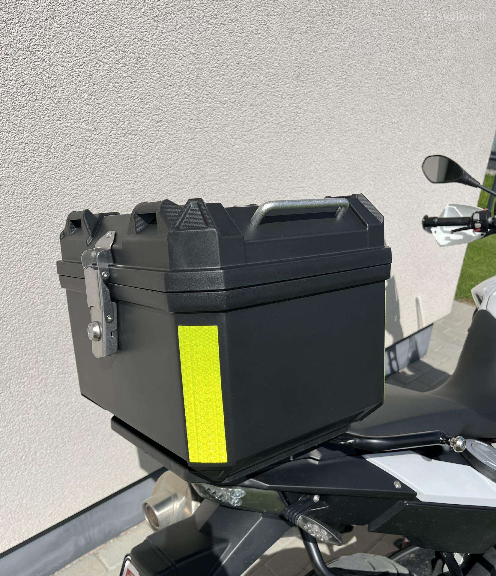 Motociklo centrinė daiktadėžė 45l