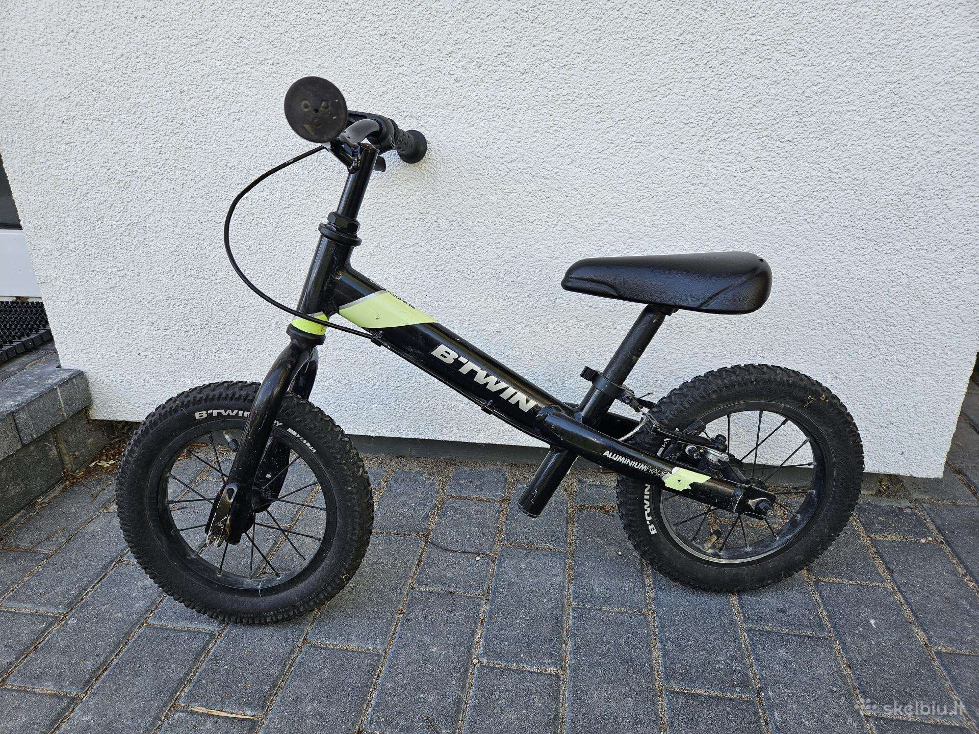 Balansinis dviratis r12