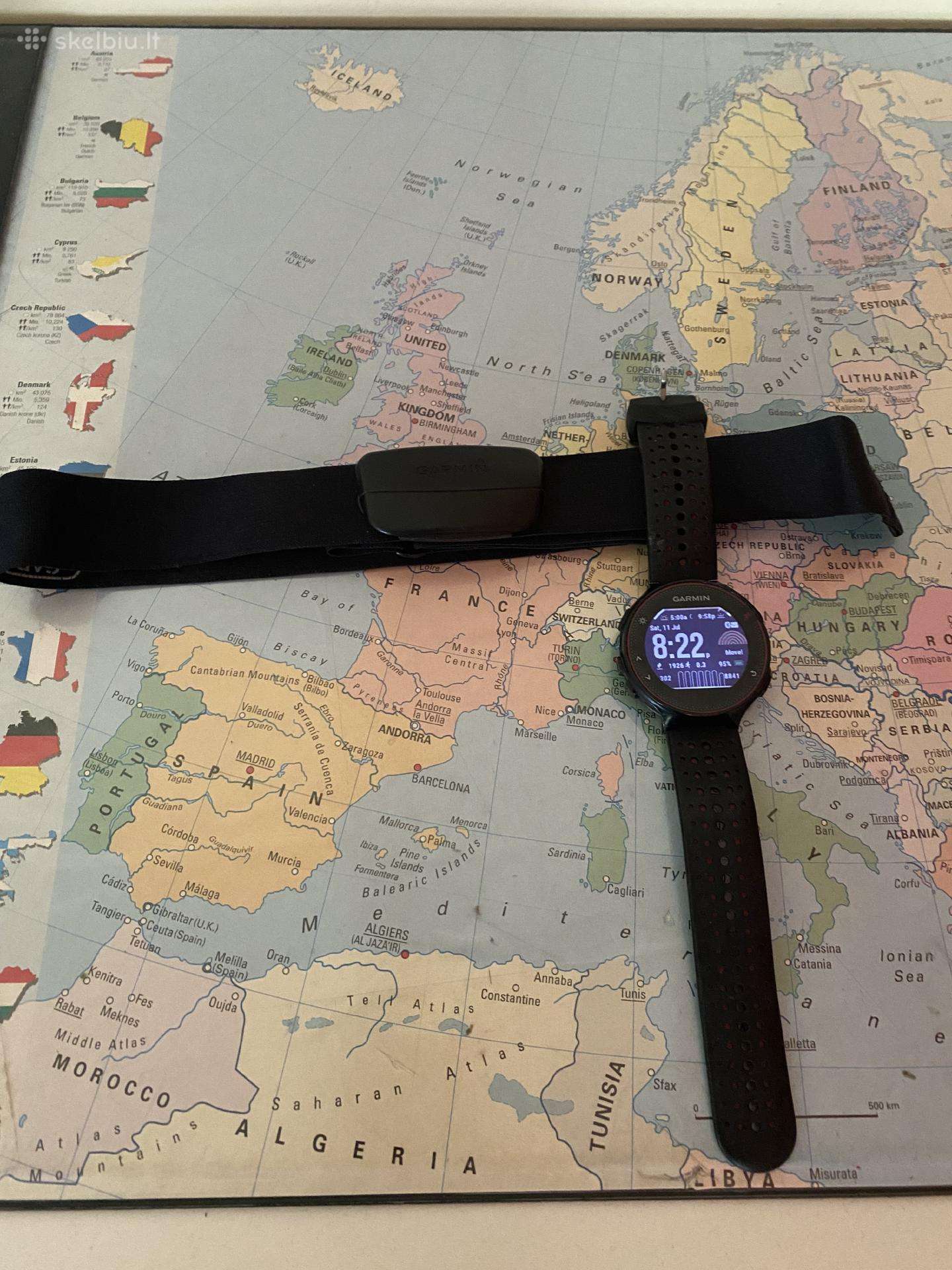 Garmin Forerunner 235 su diržu