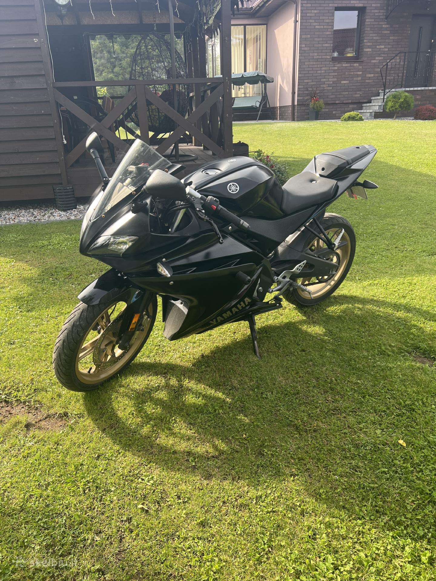 Yamaha R125, superbikes