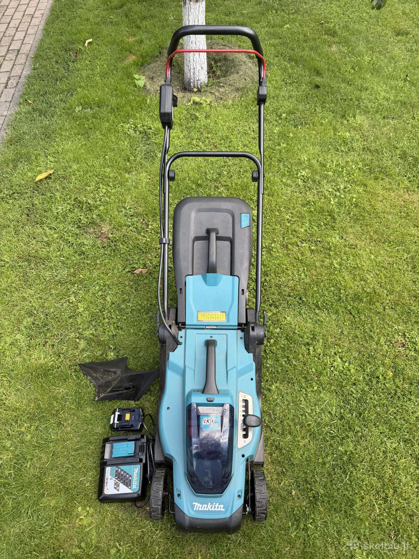 Makita Dlm330 akumuliatorinė vejapjovė