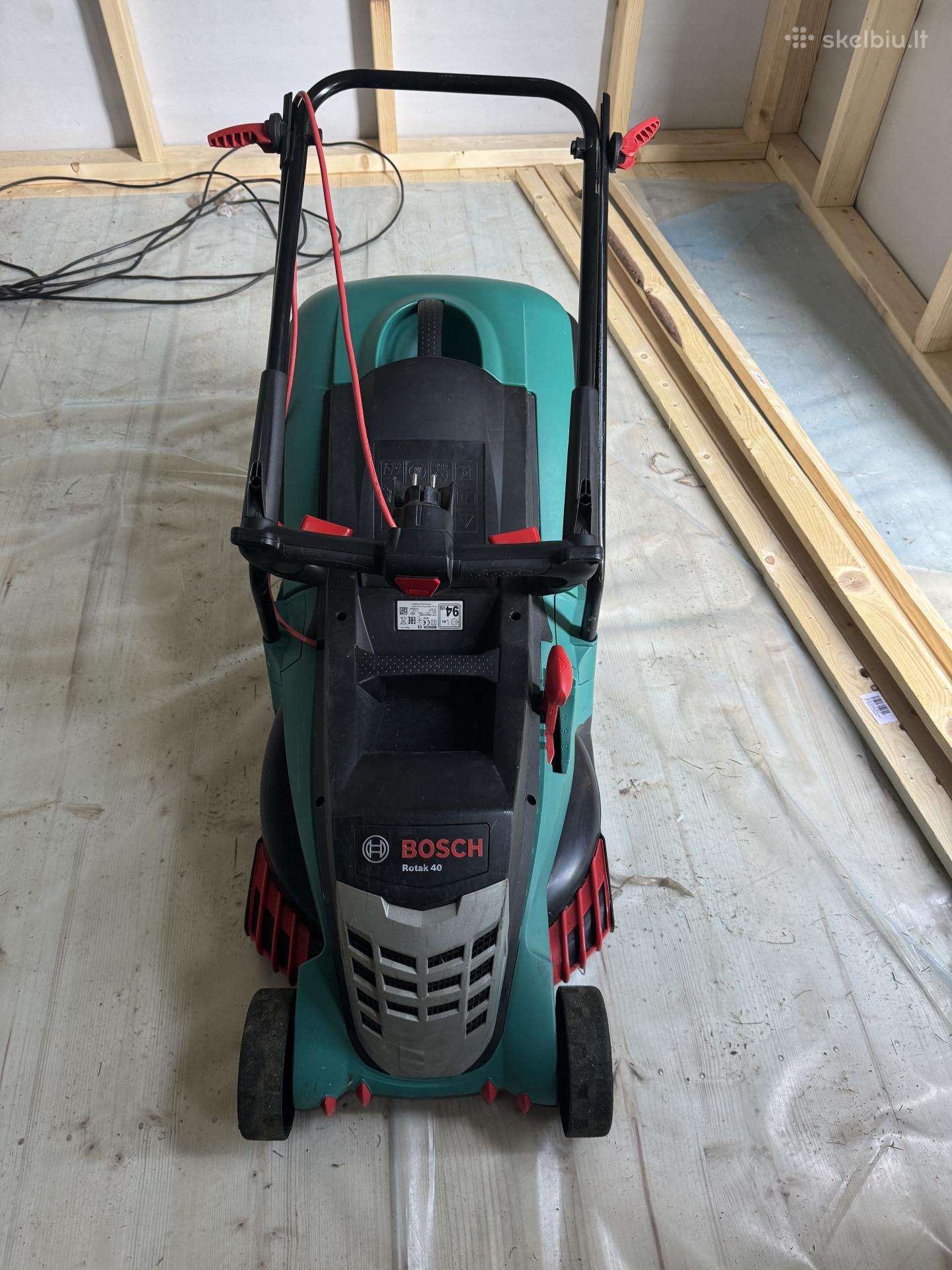 Parduodama elektrine vejapjovė Bosch Rotak 400