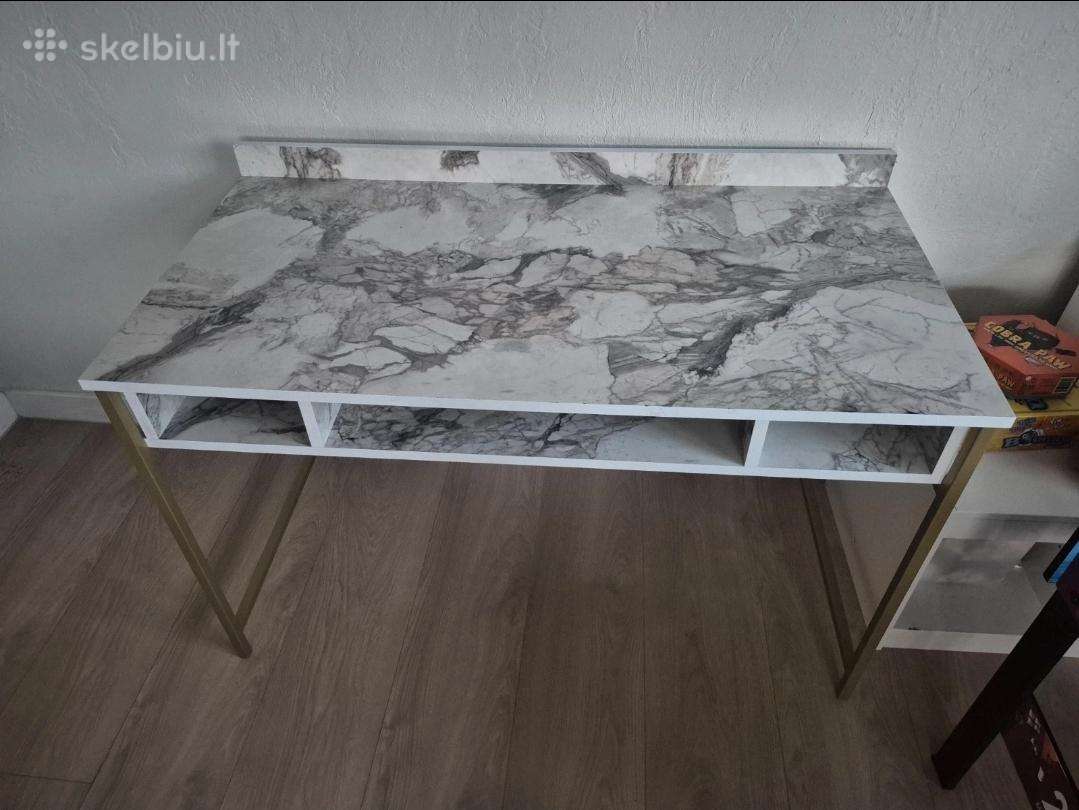 Rašomasis stalas