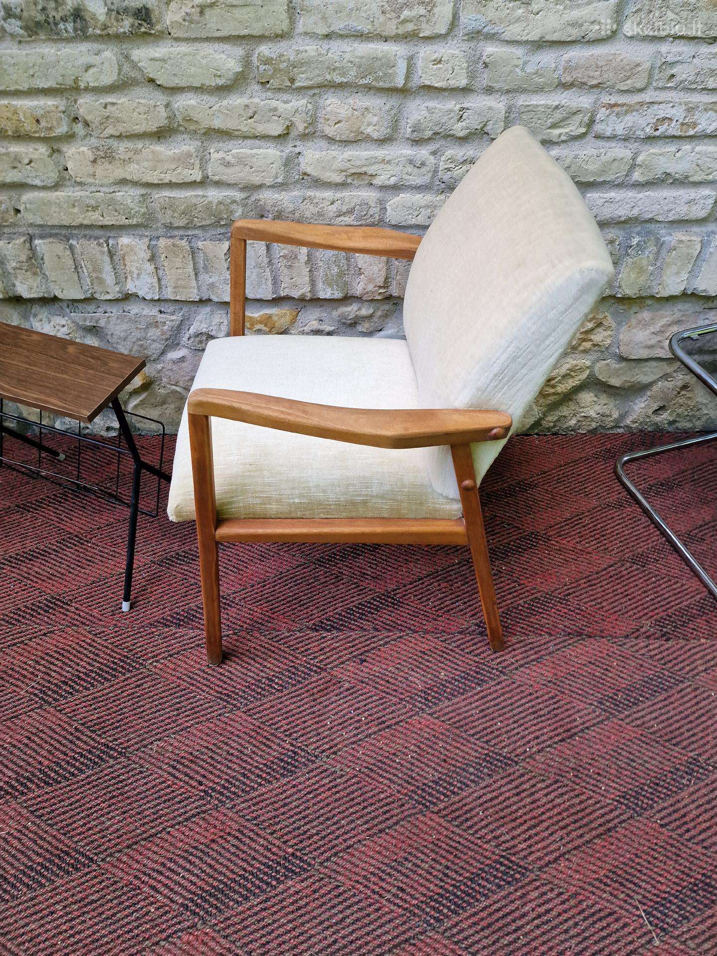 Vintažinis mid century bukmedžio fotelis