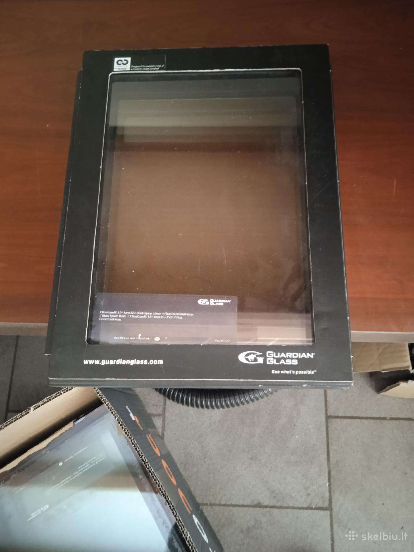 Stiklo paketai 20x30 20mm. 30x40 56mm