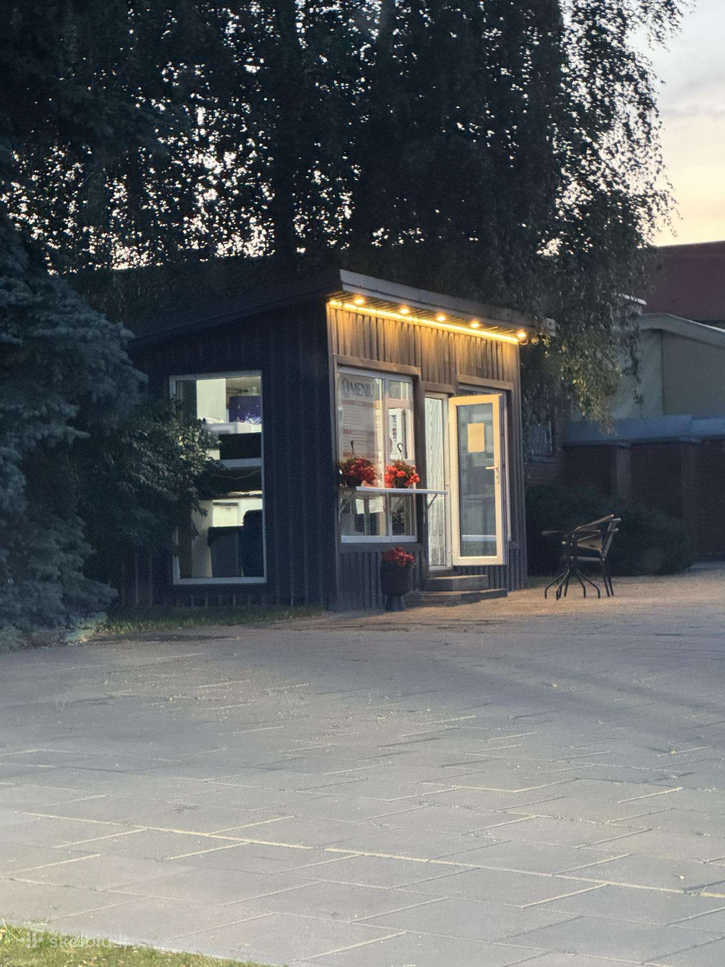 Parduodama kebabinė-kioskas nusikėlimui