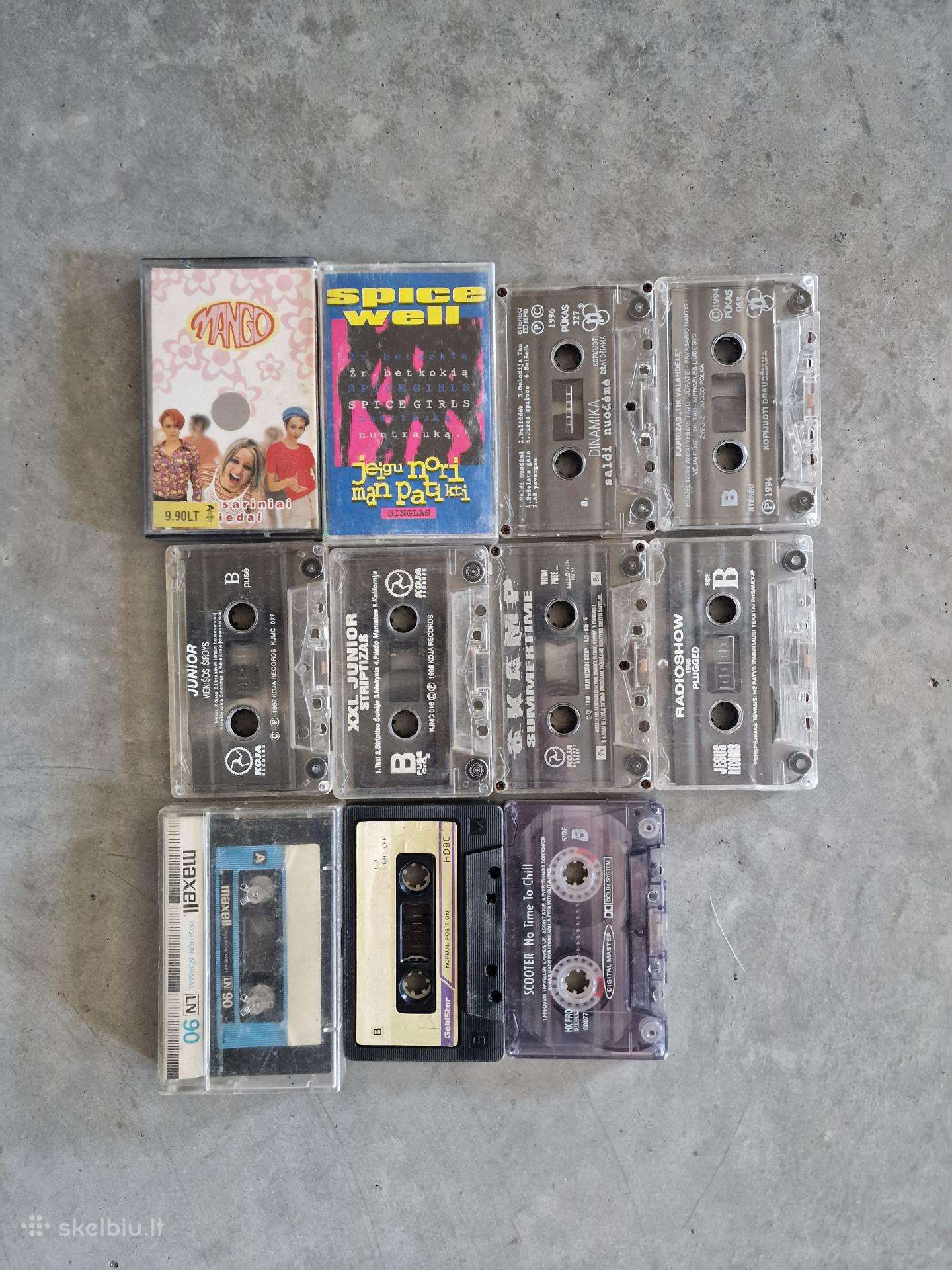 Lietuviškos muzikos garso kasečių lotas – 11 vnt.