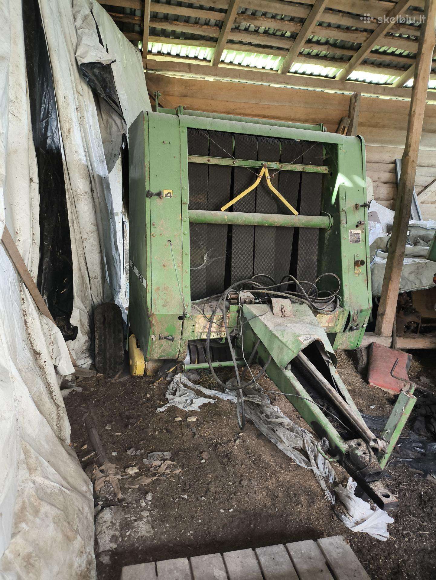 John Deere 540, balers