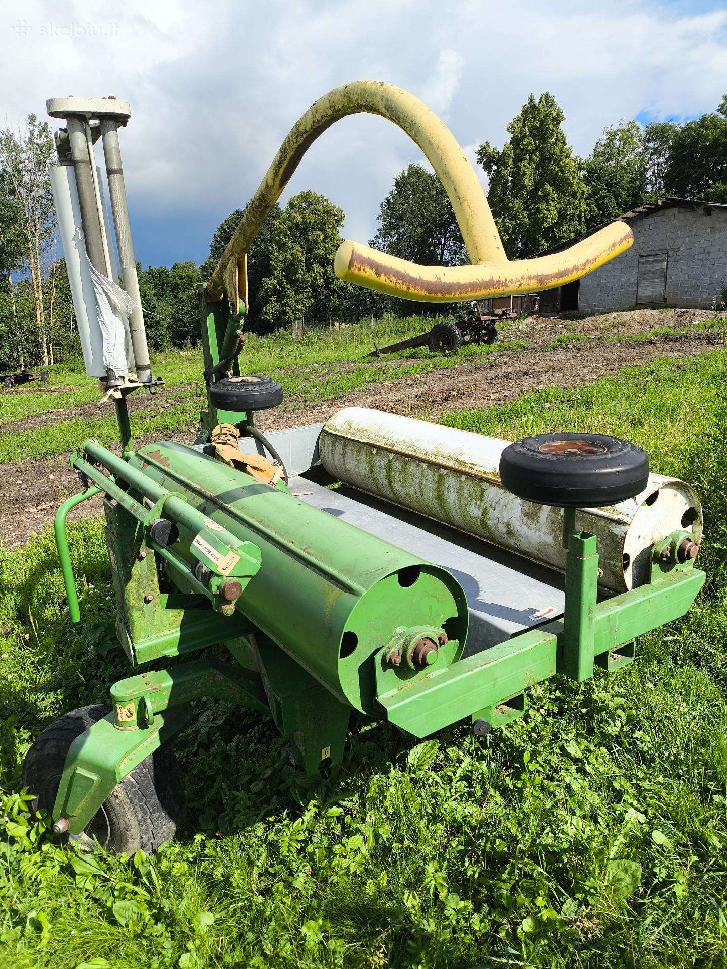 John Deere 540, balers