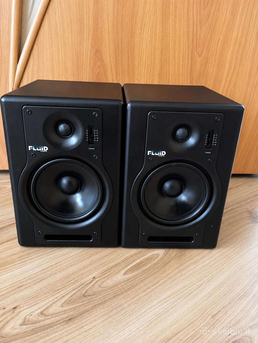 Studio monitor