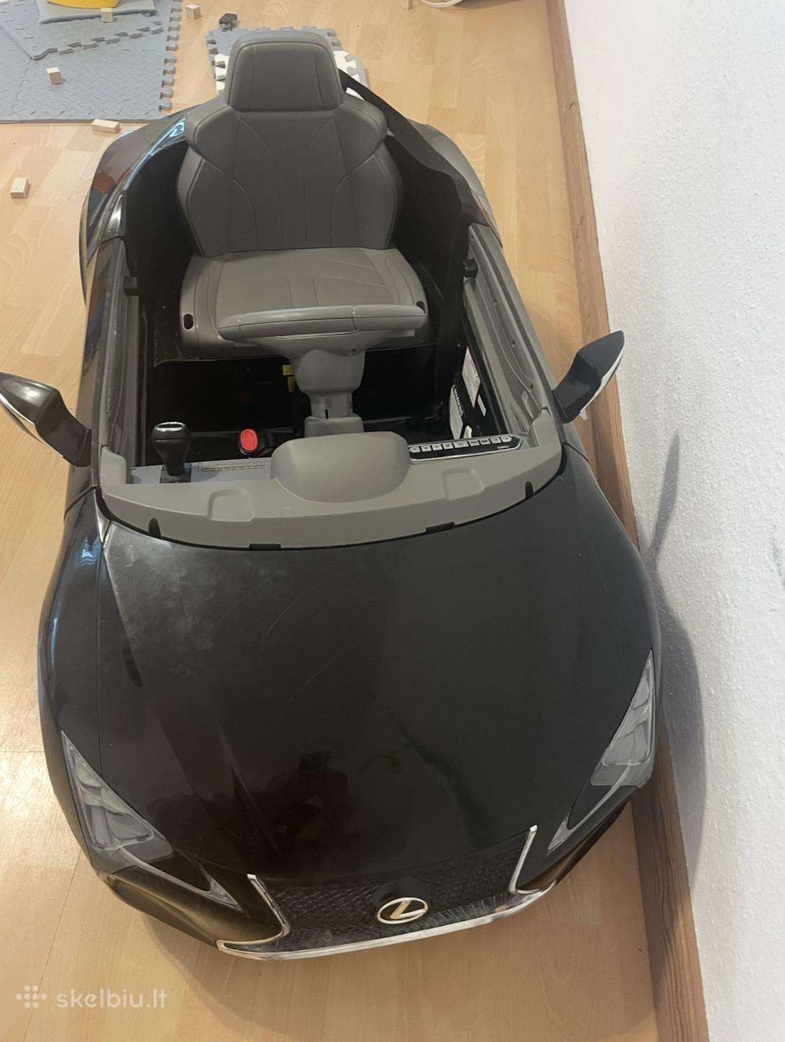 Elektrinis vaikiškas automobilis Lexus