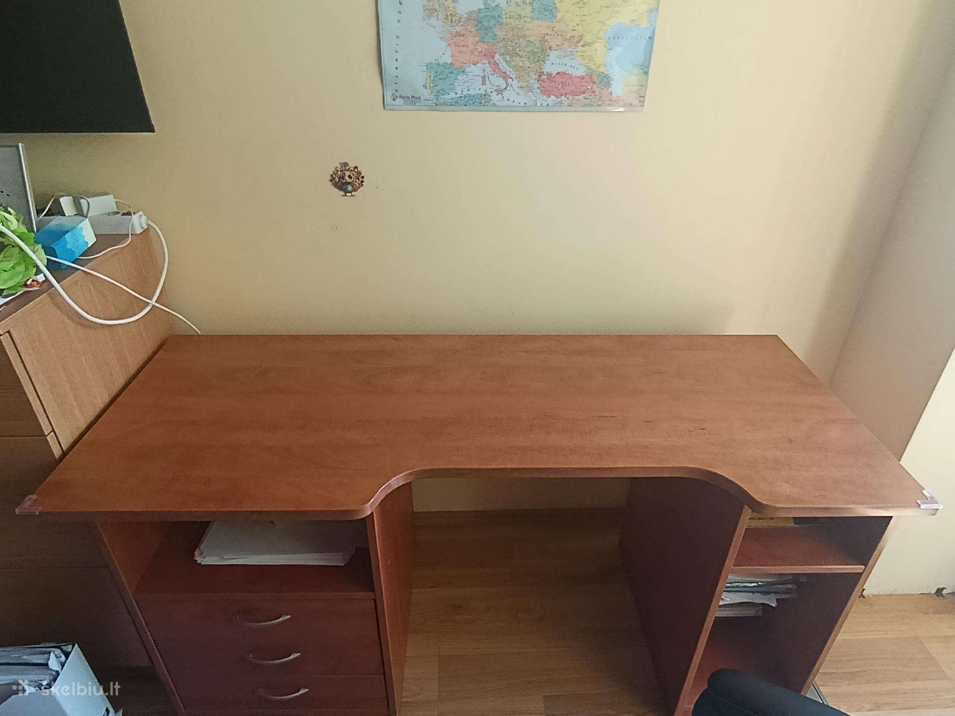Rašomasis stalas