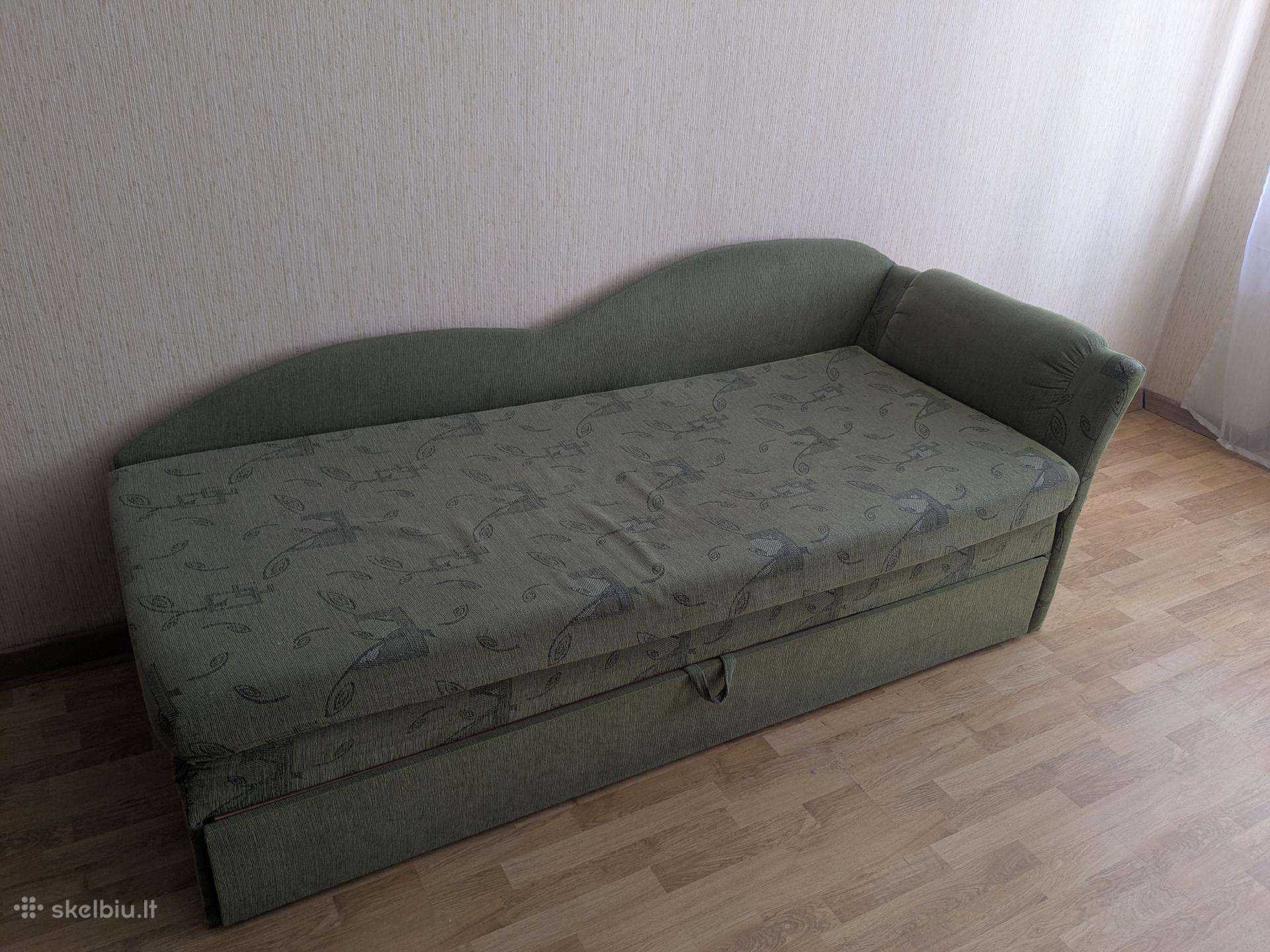 Dvigulė išskleidžiama lova
