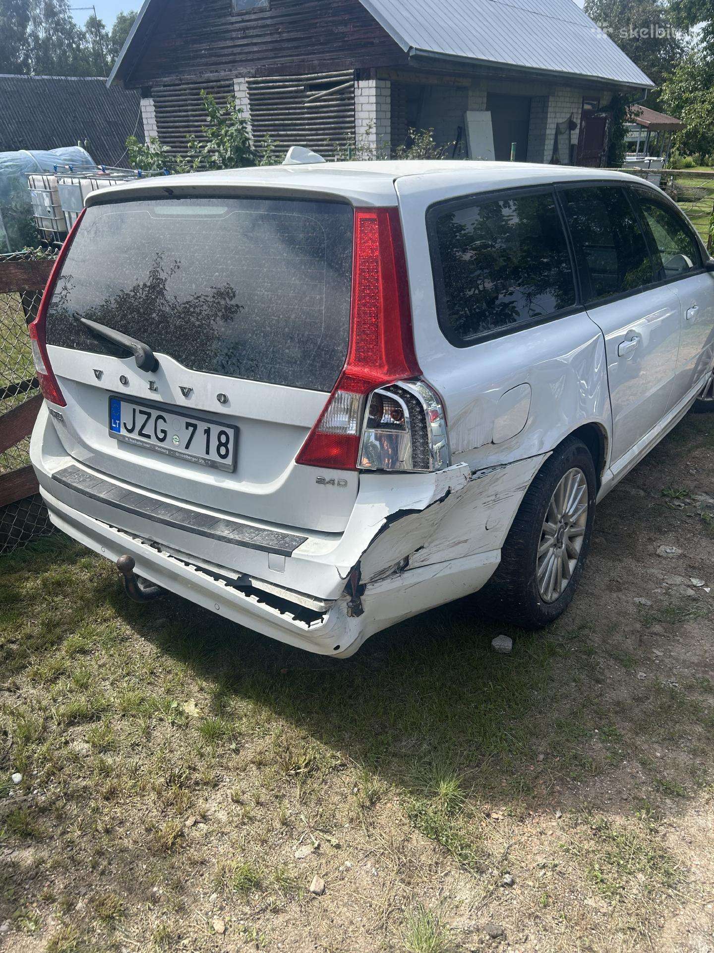 Volvo v70