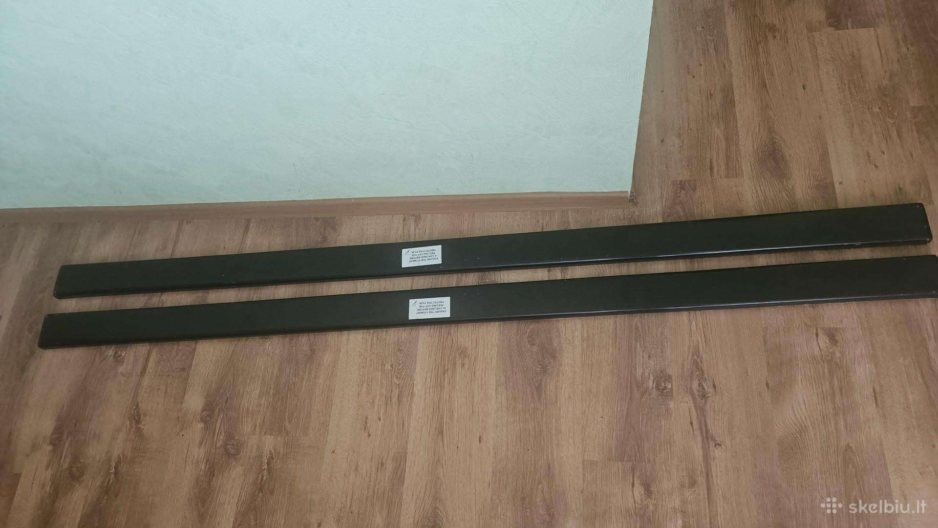 Automobilio slenksčių spoileriai