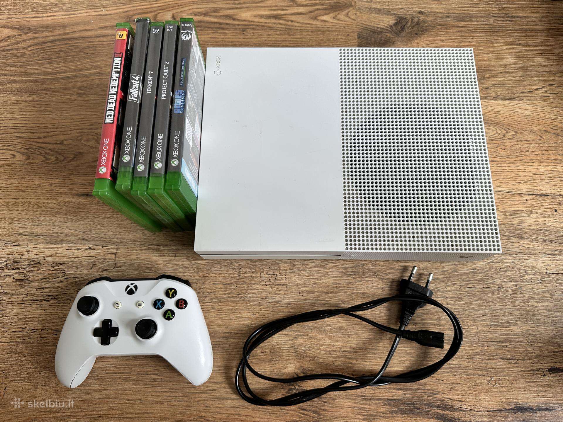 Xbox One S 500gb + pultelis + žaidimai