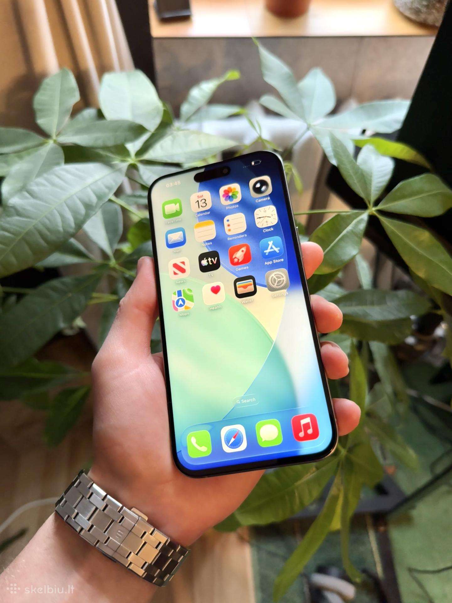 iPhone 15 Pro Max Natural Titanium