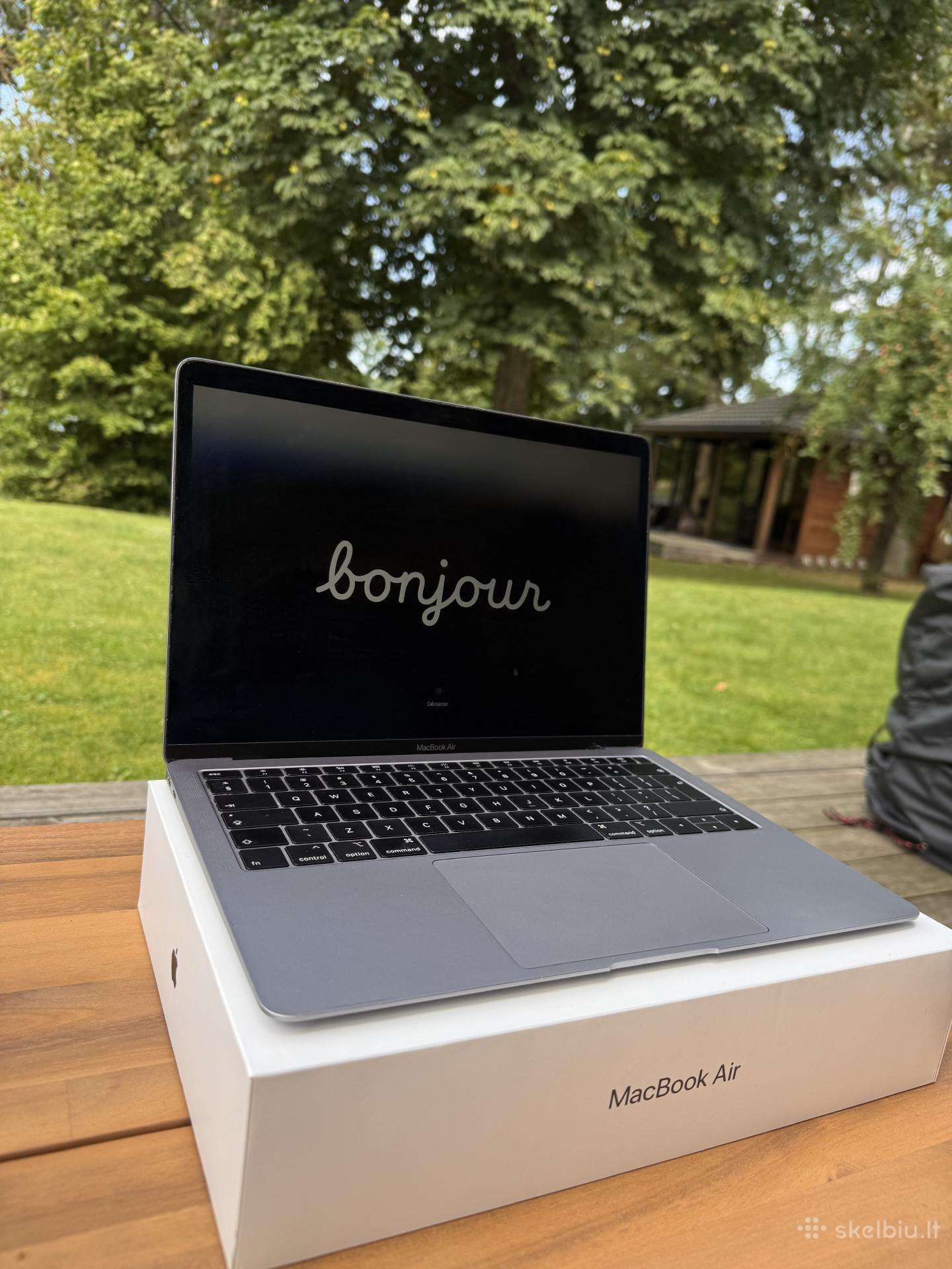 Parduodamas MacBook Air 13 Retina 512gb 2019m.