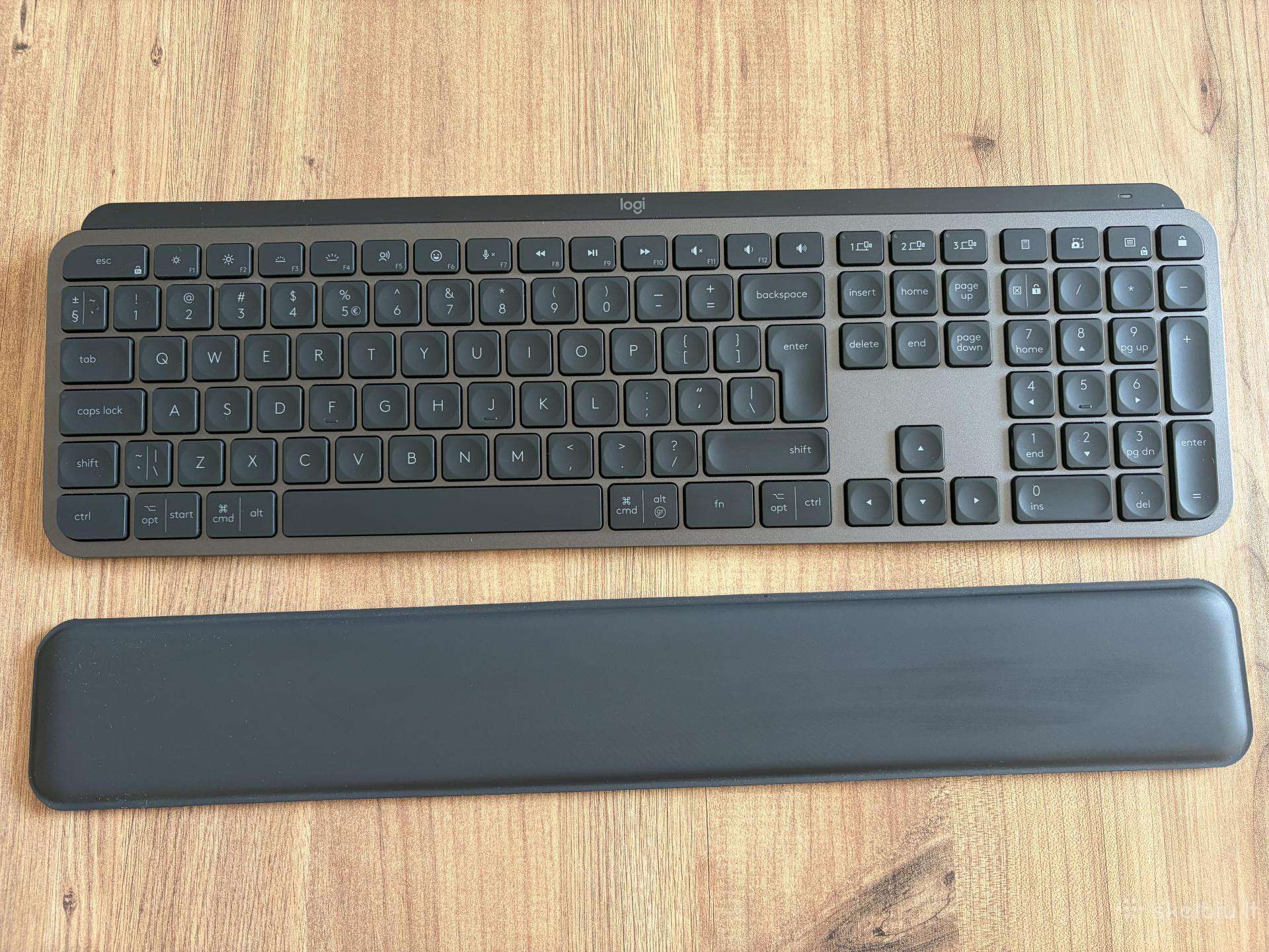 Logitech Mx Keys belaidė klaviatūra