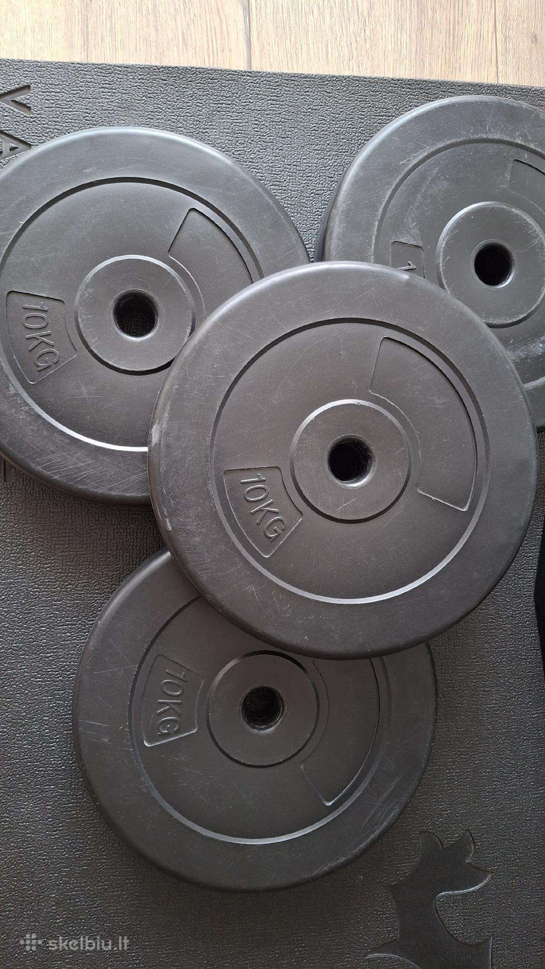 Diskiniai svarmenys 4x10kg.