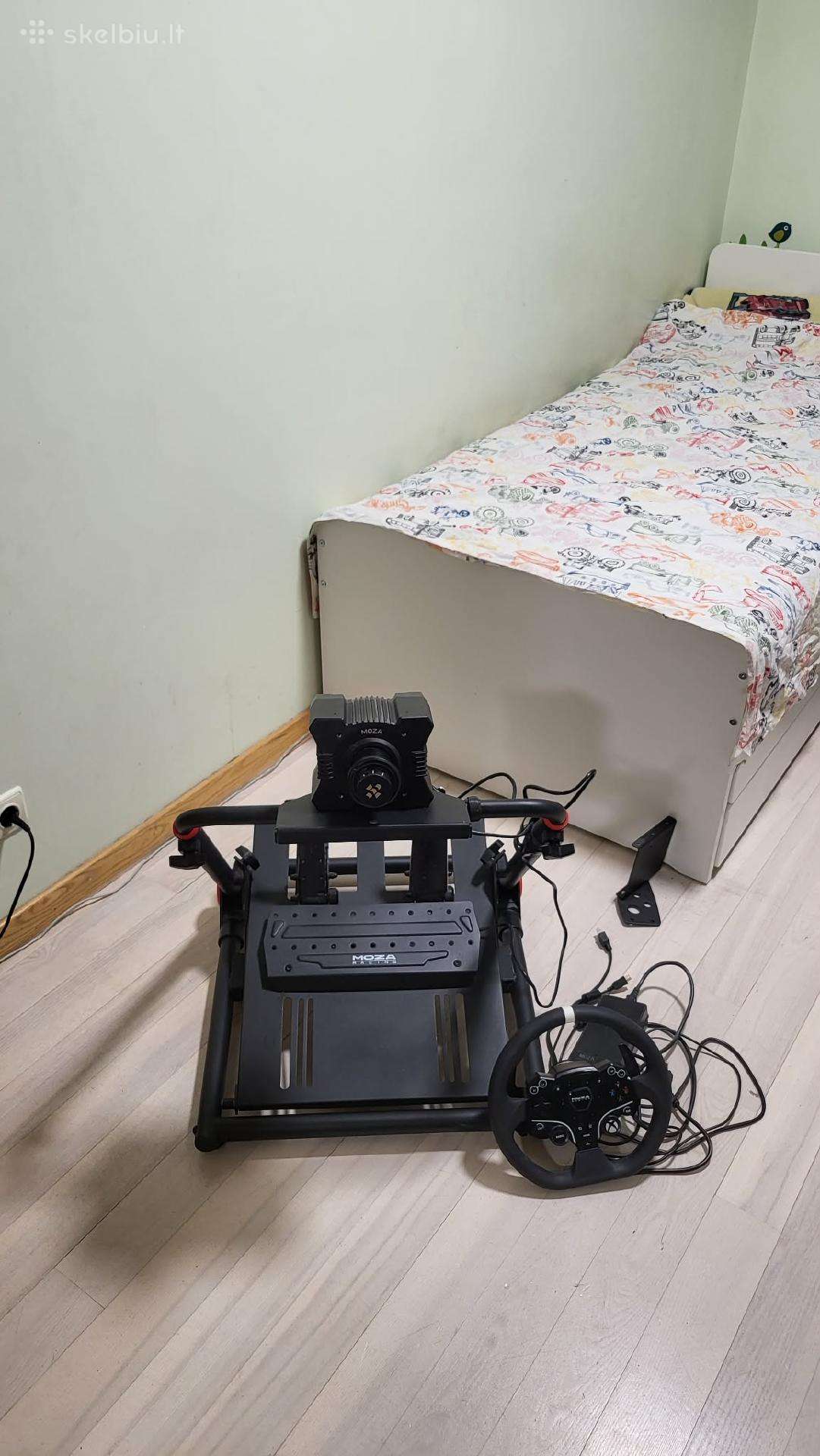 Moza R9 + Sr-p pedalai + stovas + Moza esx vairas