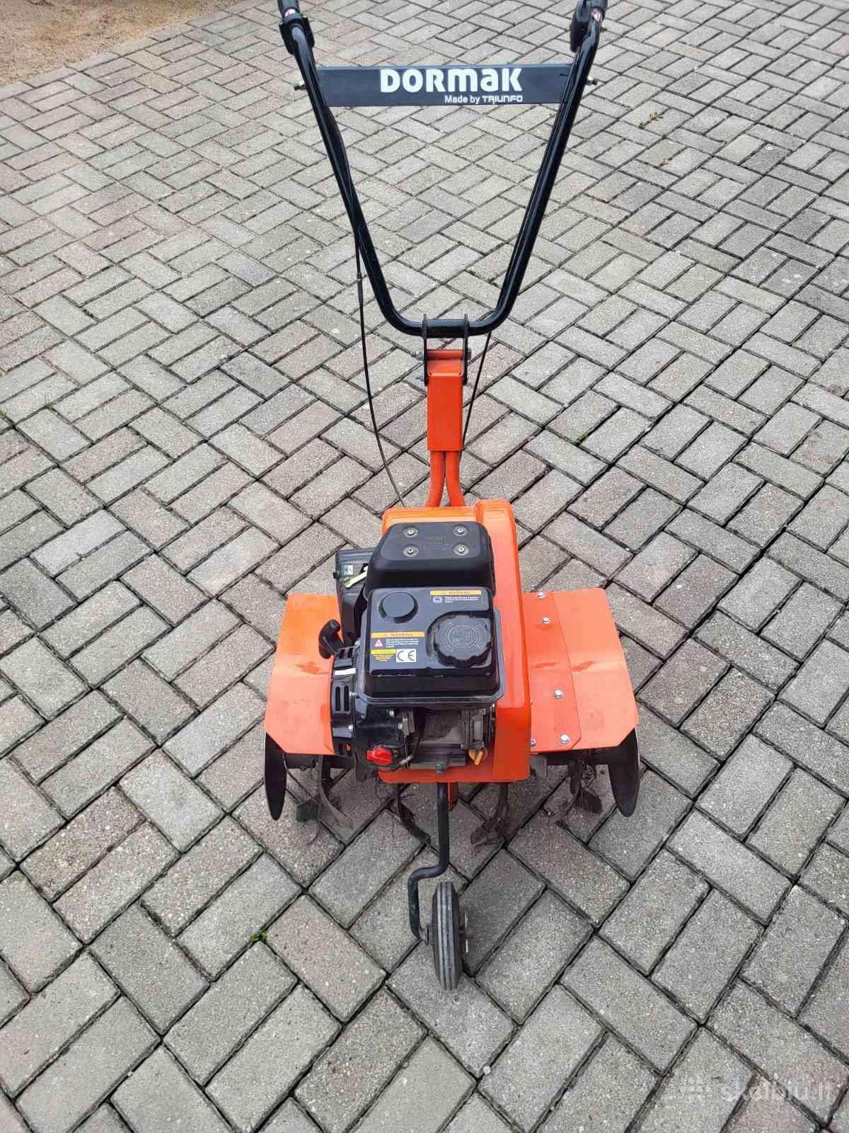 Parduodu Mažai Naudotą Kultivatorių Tiller Tt40