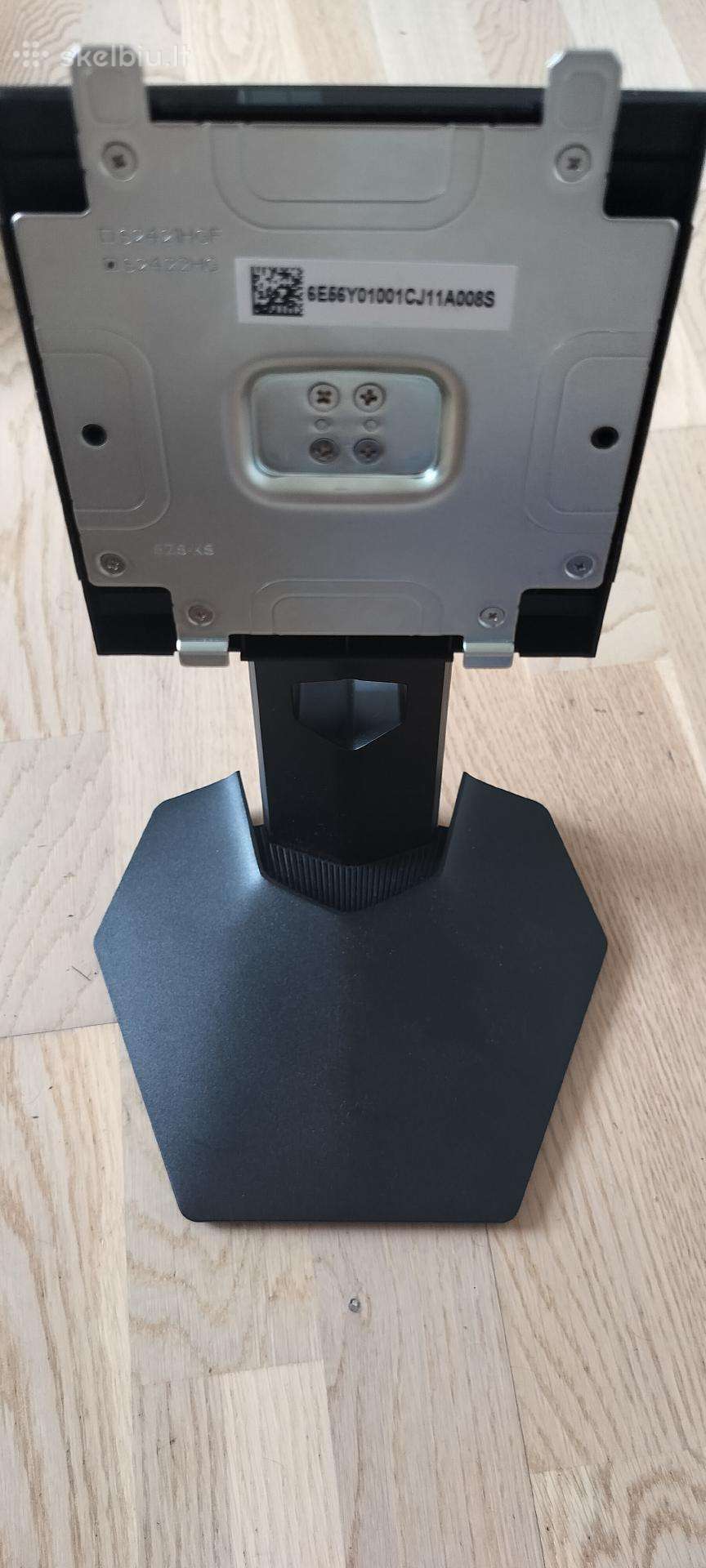 S2422hg Dell monitoriaus stovas.