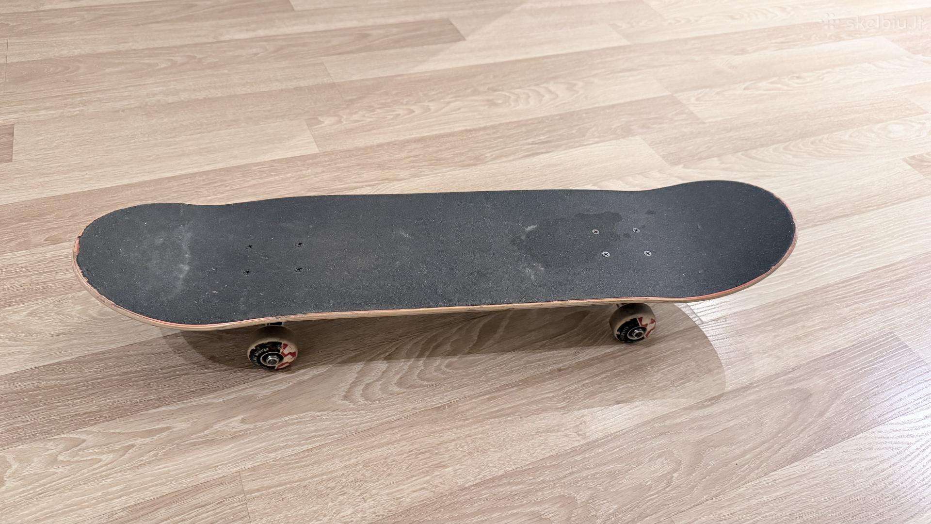 Skateboard