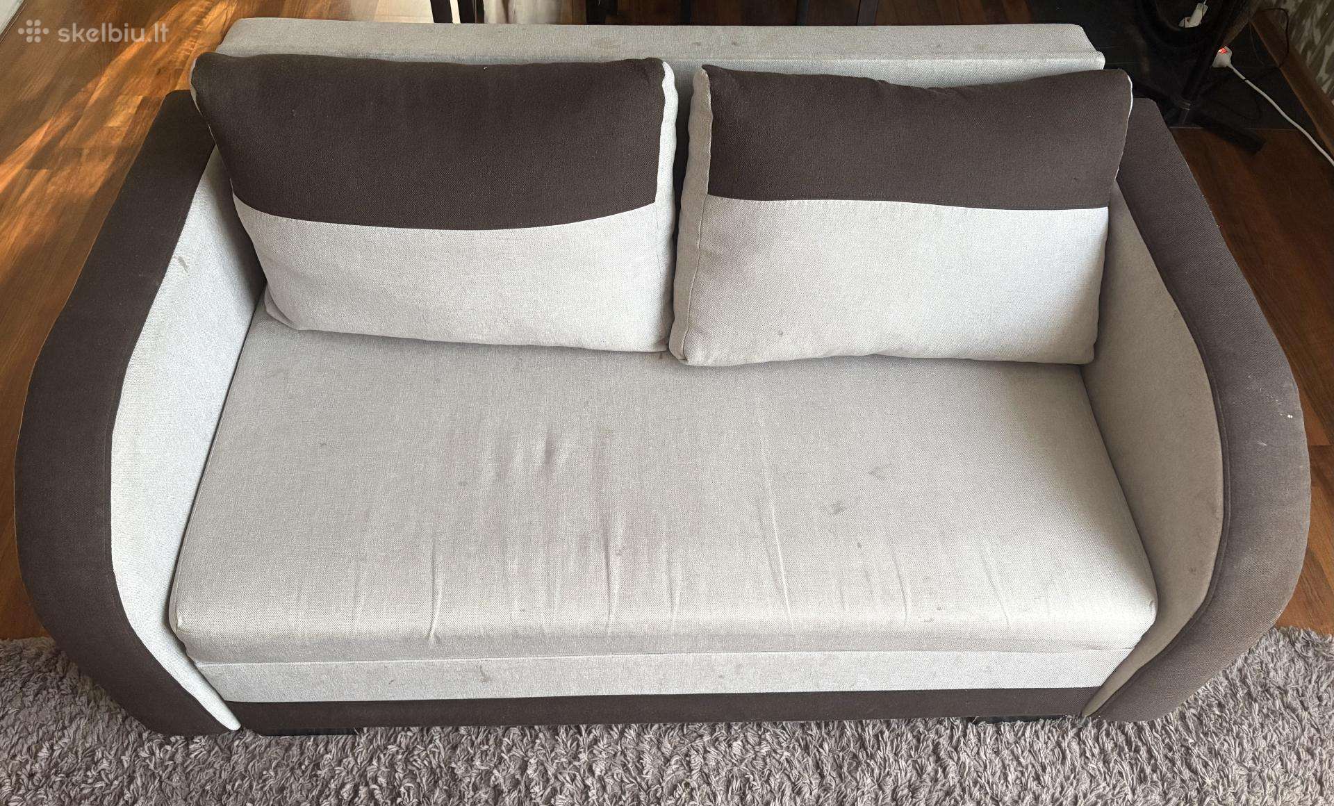 Dovanojam Sofa