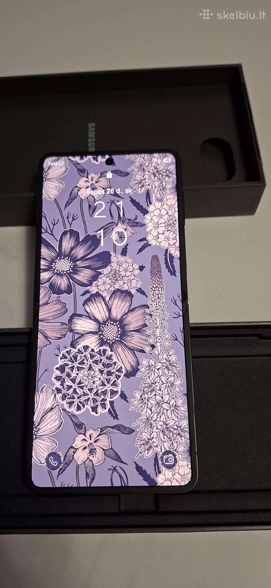 Samsung Galaxy Z Flip7