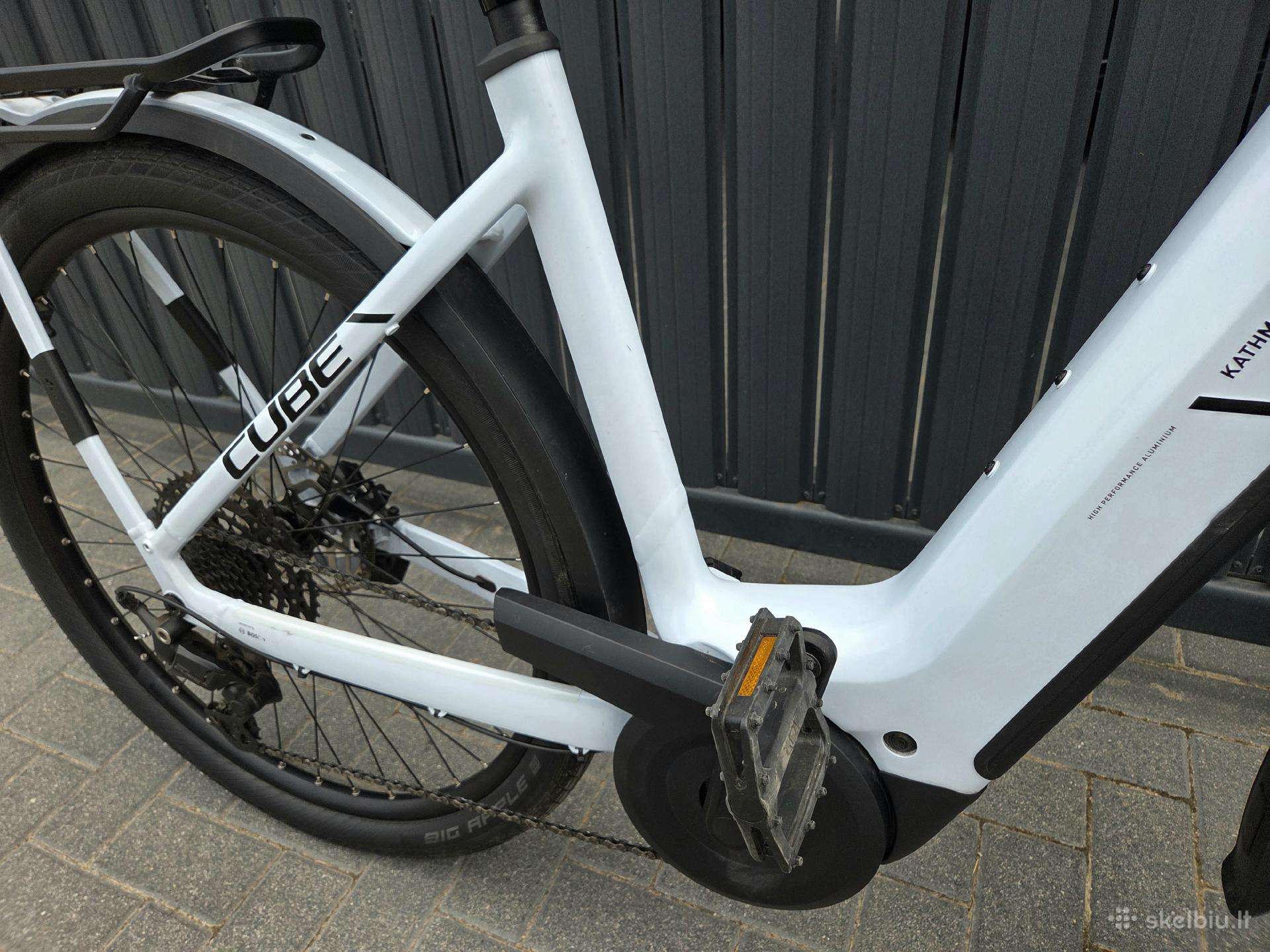 Electric bike Cube 28″