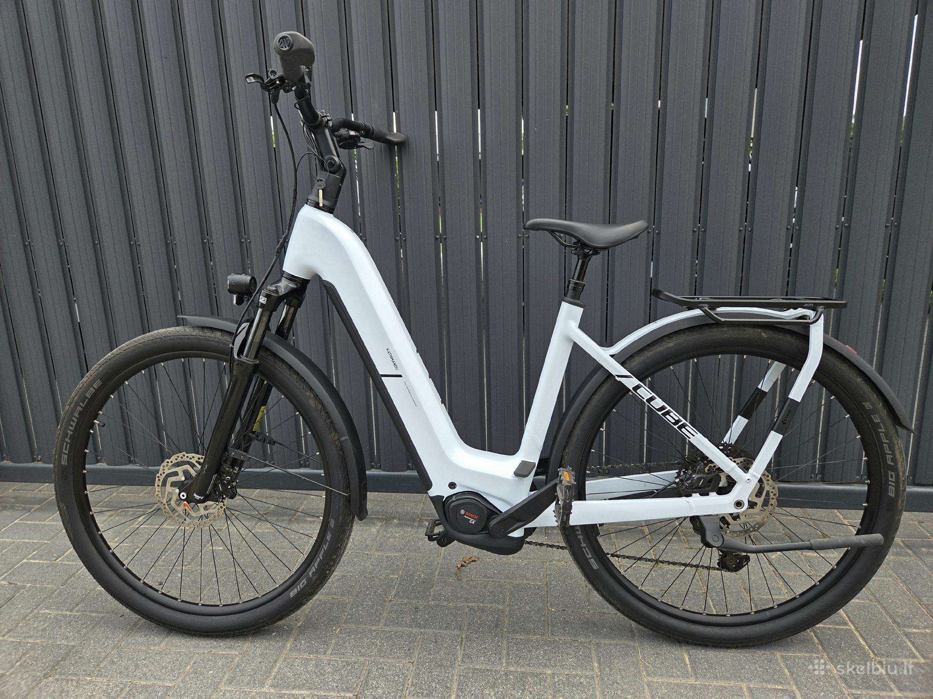 Electric bike Cube 28″