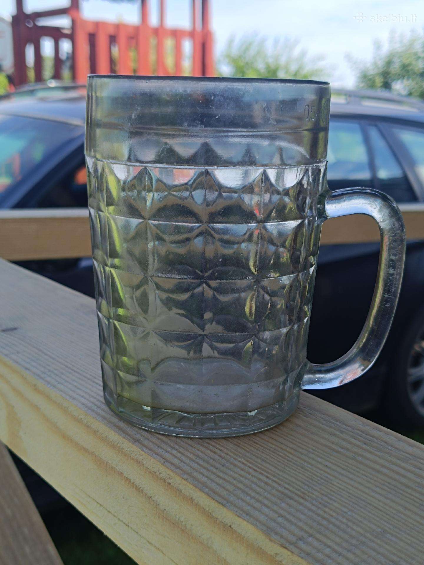 0,5l bokalas