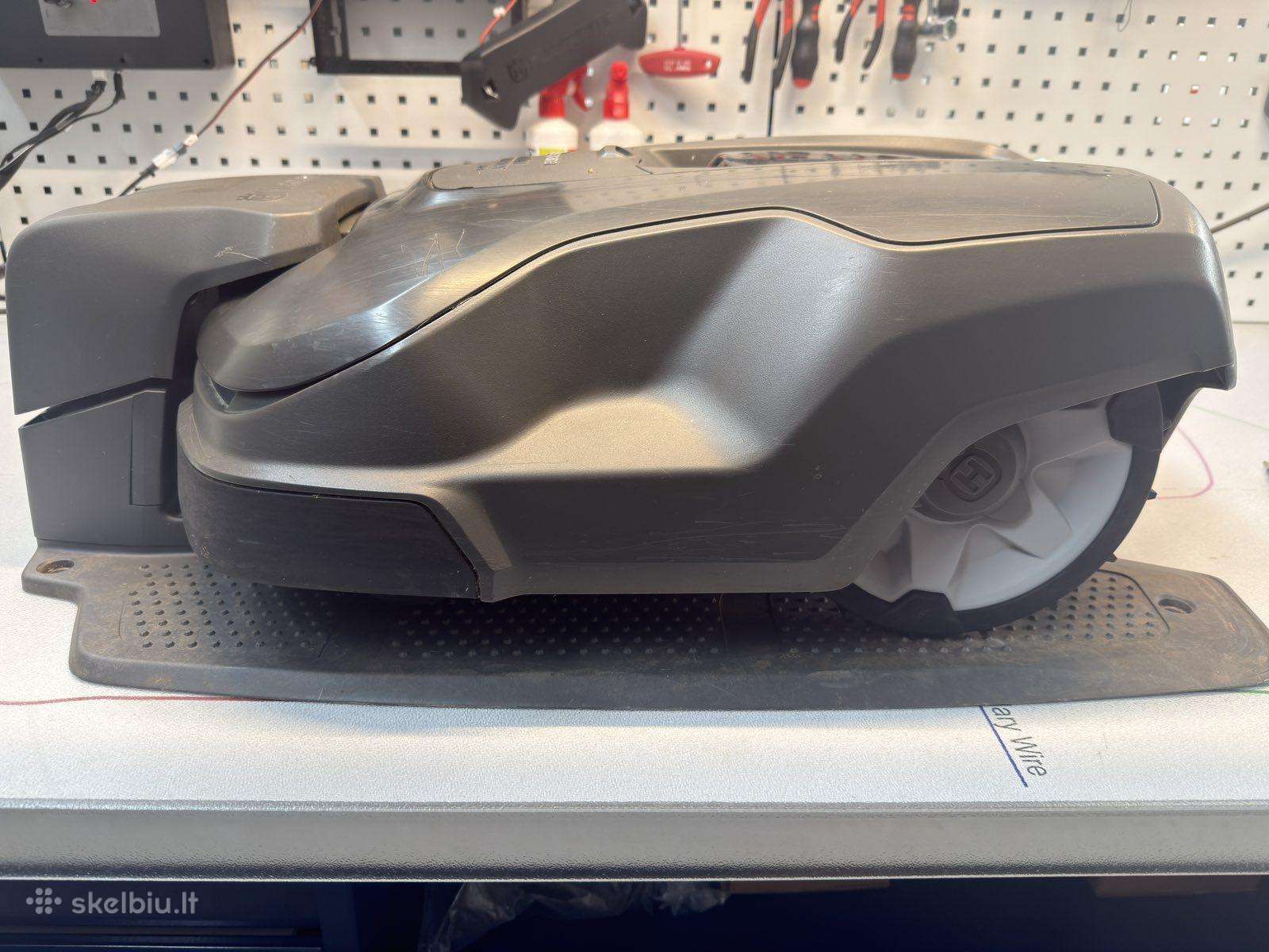 Vejos robotas Husqvarna Automower 315x