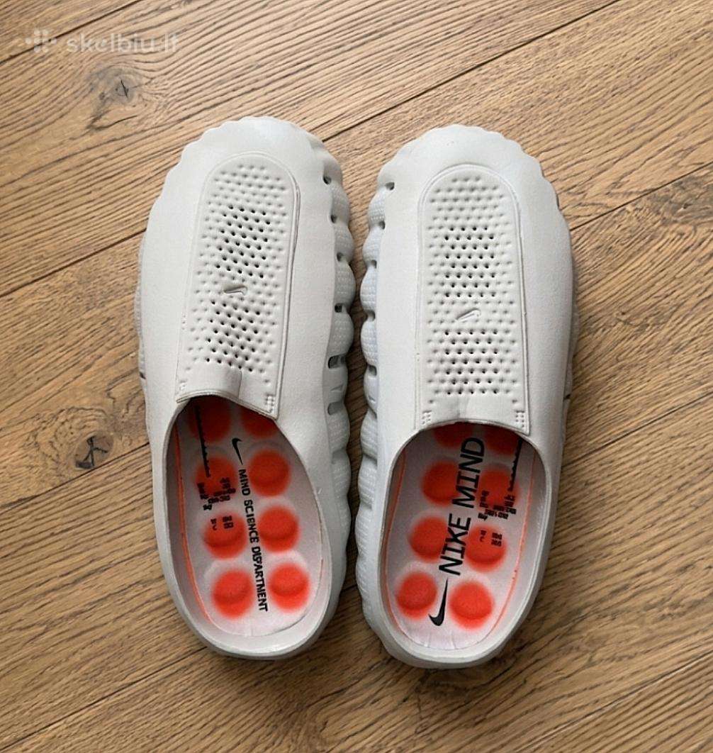Nike mind 001
