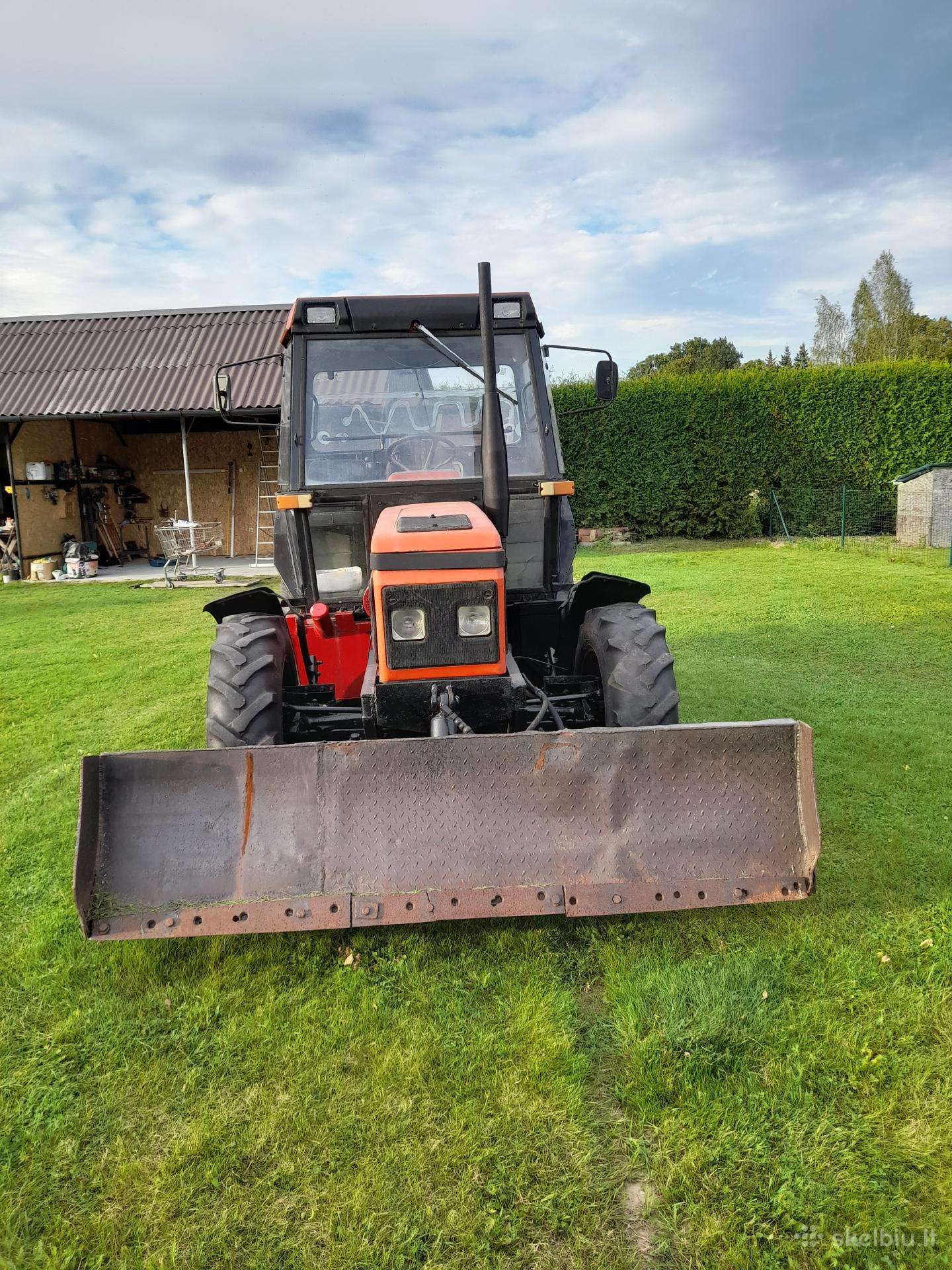 Zetor 4341 su buldozeriu, Ta iki 2026-09