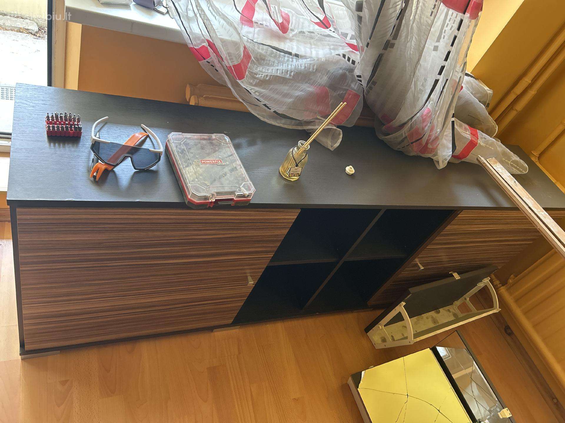 Atiduodami baldai