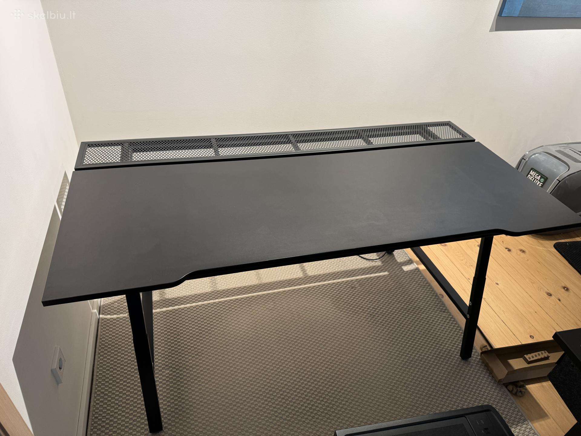 Stalas Ikea "Utespelare"