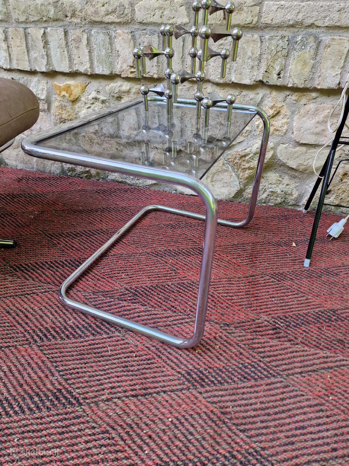 Vintažinis mid century Bauhaus st. staliukas