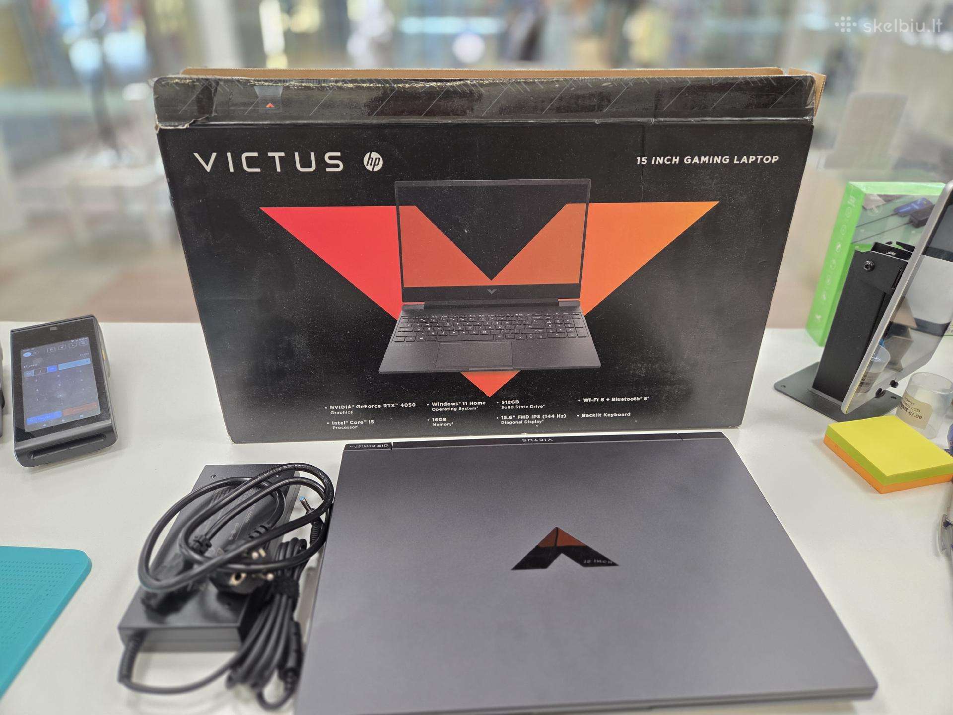 Hp Victus i5-13420h/rtx 4050/ 512gb / 16gb